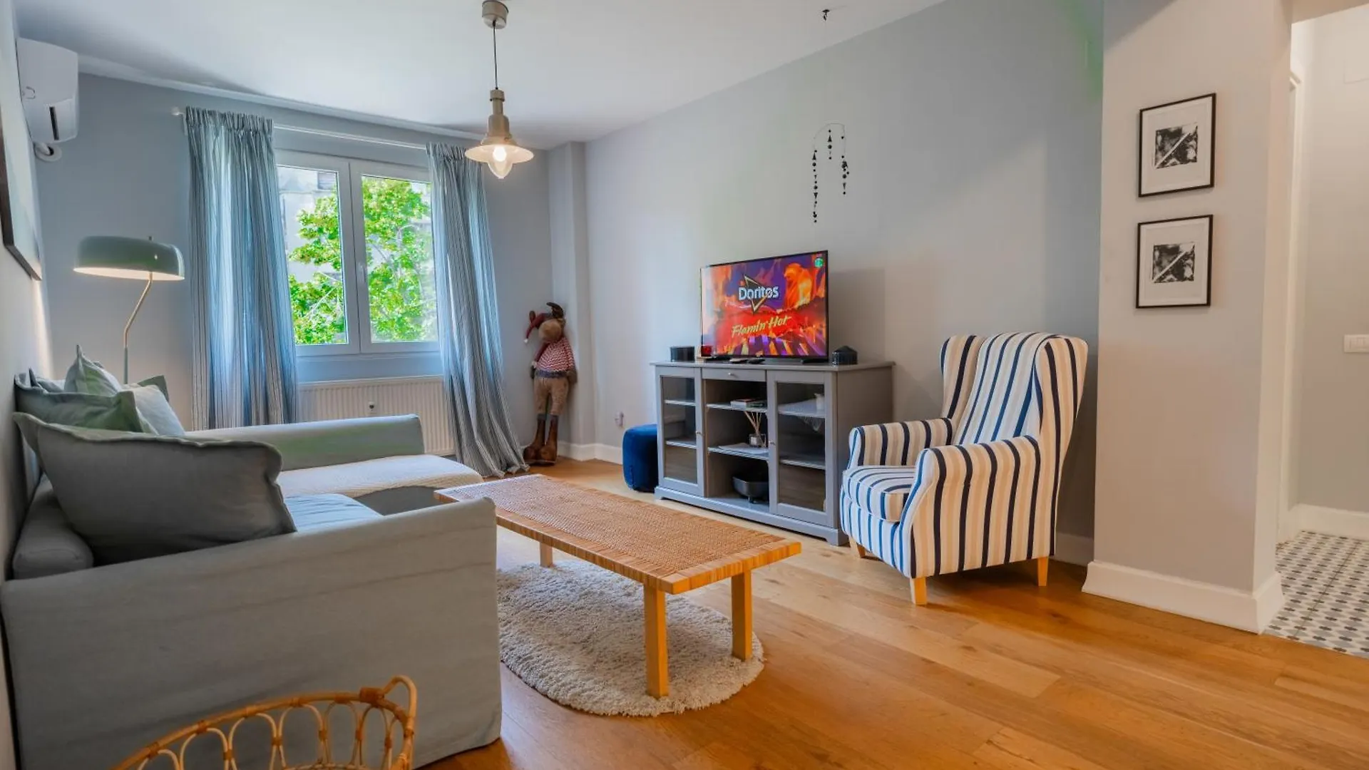 Boutique Luxury Apartment - Alhambra location
